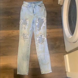 Urban super ripped mom jeans